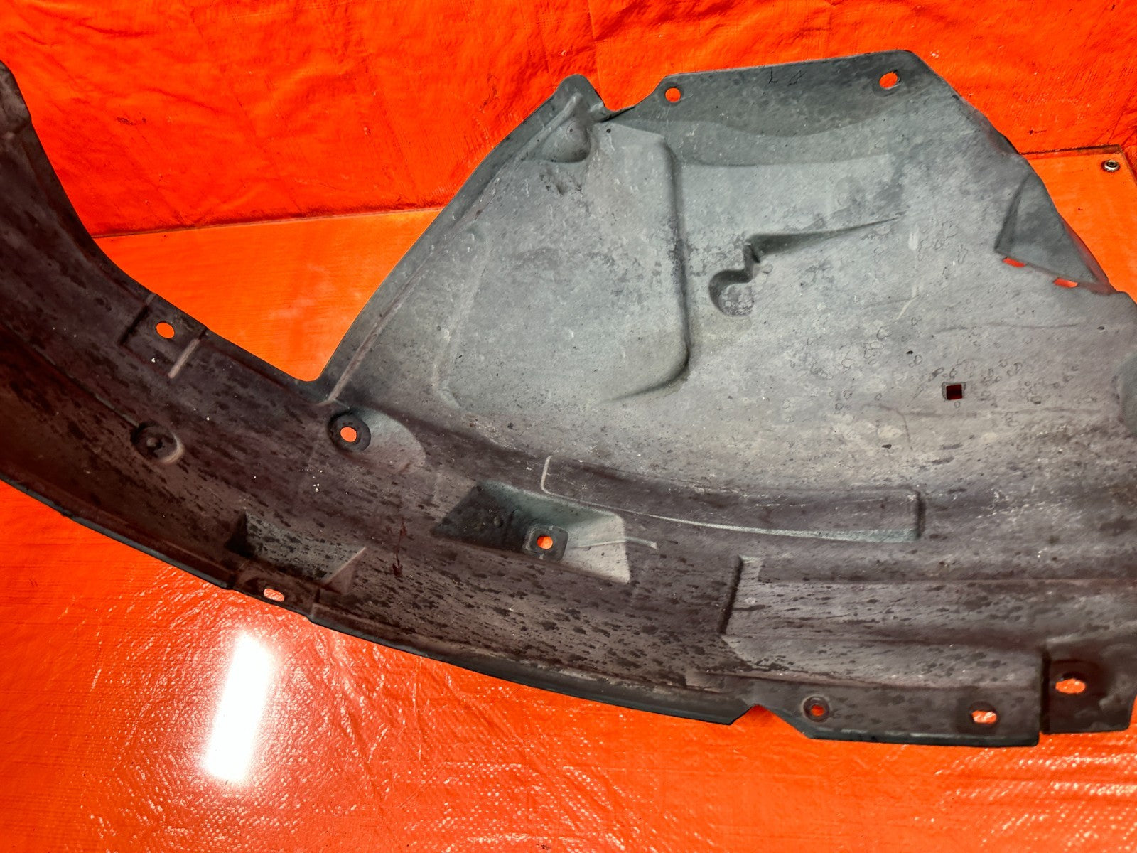 08 15 INFINITI G37 & Q60    2D COUPE   RIGHT FRONT FENDER LINER   REAR HALF OEM13