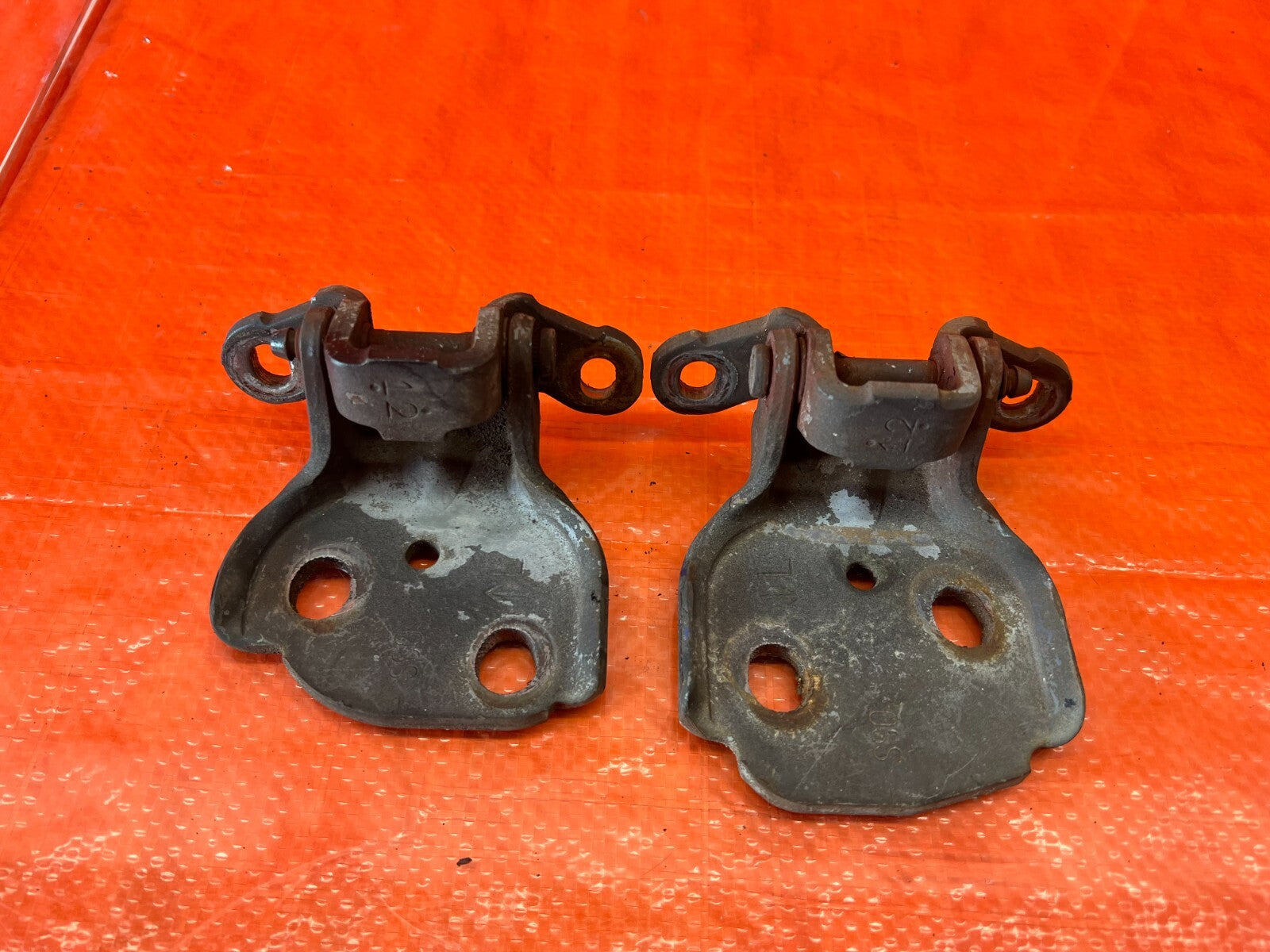 92 96 HONDA PRELUDE   PASSENGER RIGHT FRONT DOOR HINGE SET UPPER LOWER OEM #1384