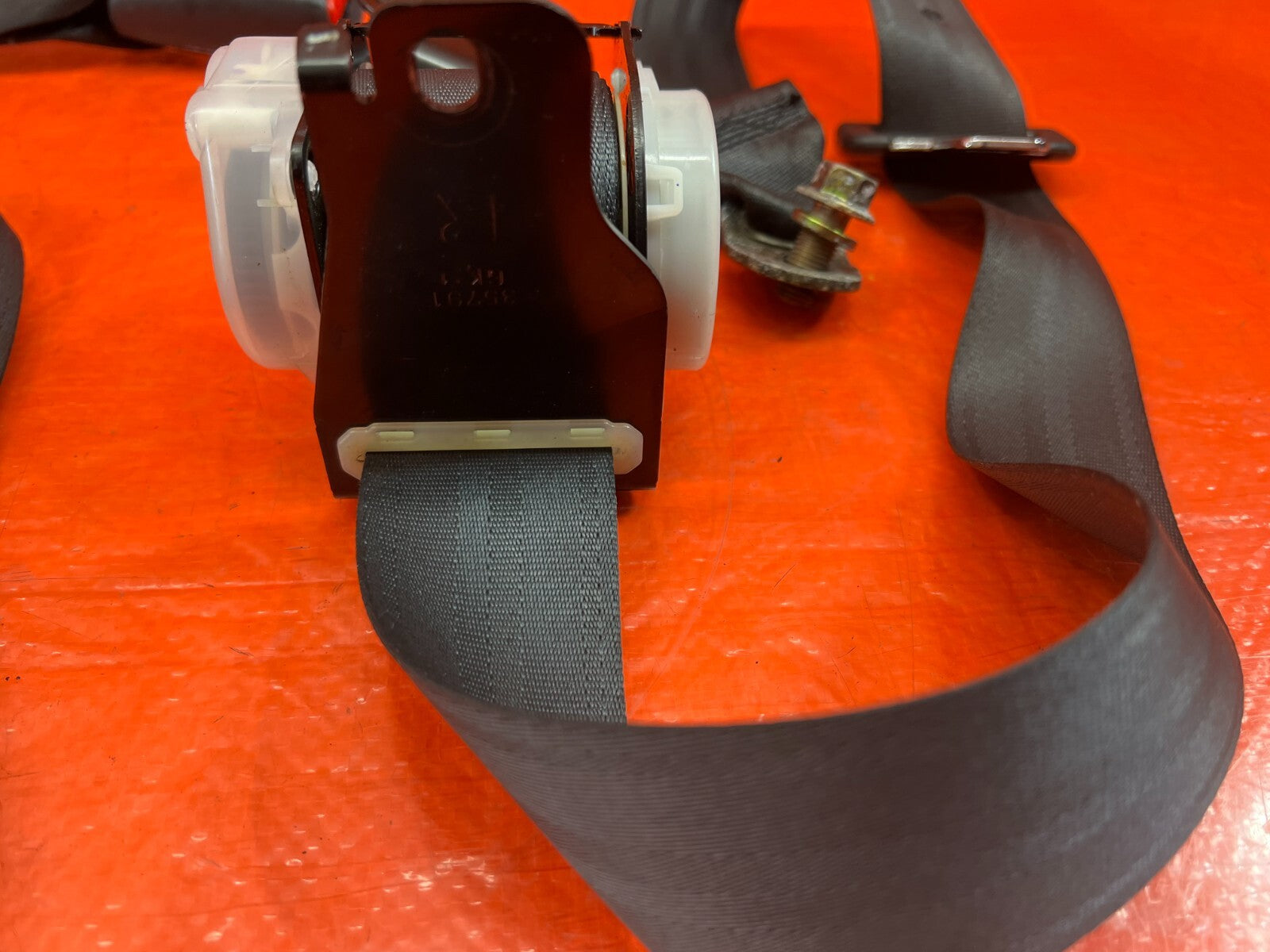 04 08 ACURA TSX   REAR SEAT BELT SET   LEFT & RIGHT SEAT BELTS   BLACK OEM #2097
