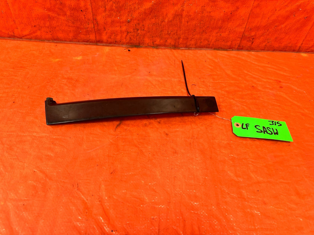 02 06 ACURA RSX   LEFT DOOR SASH PILLAR TRIM   DRIVER SIDE   OEM OE #3150