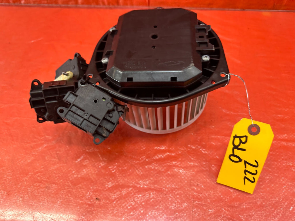 14 20 INFINITI Q50 17 20 Q60   BLOWER W/ HEATER FLAP BLOWER MOTOR ACTURATOR #2222