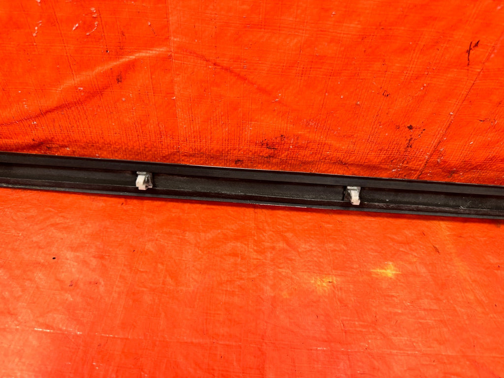 94 01 ACURA INTEGRA 2D   DOOR MOLDING IMPACT STRIP   RIGHT SIDE   OEM #3098