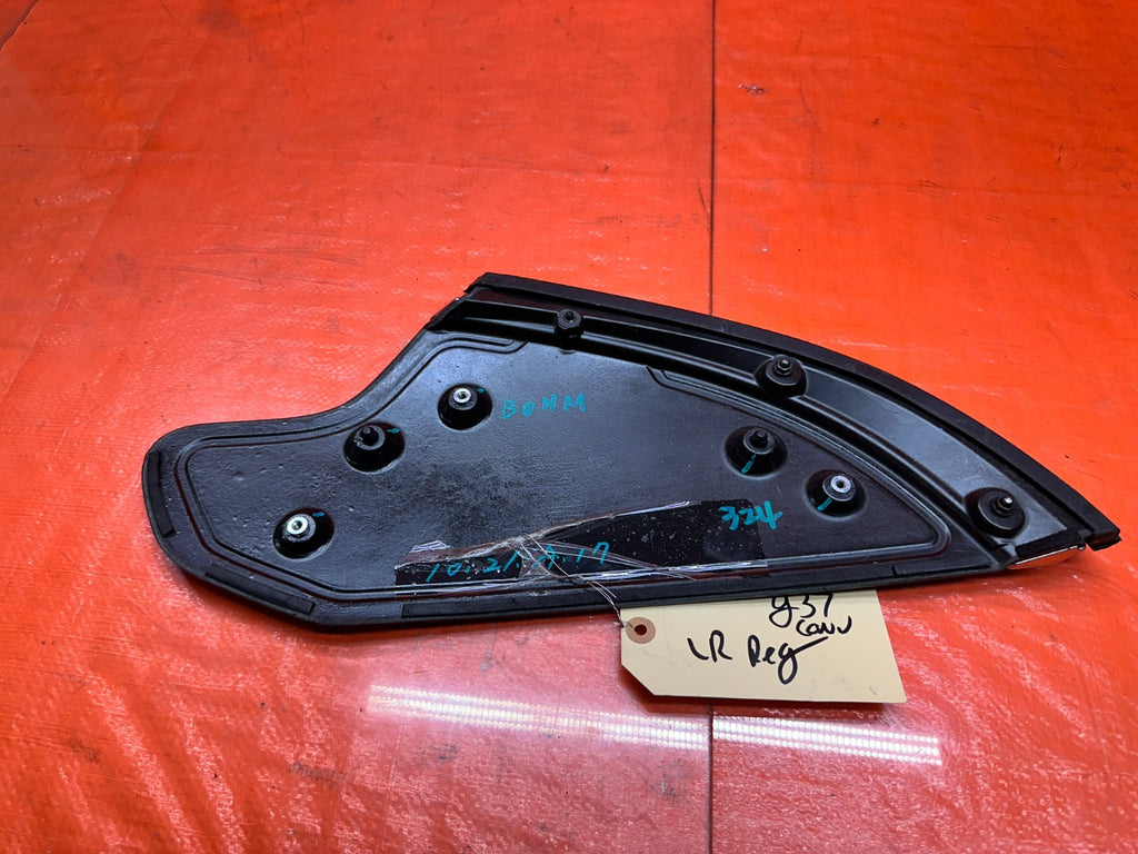 08 15 INFINITI G37 CONVERTIBLE   DRIVER LEFT PARCEL SHELF FLAP COVER   OEM    3