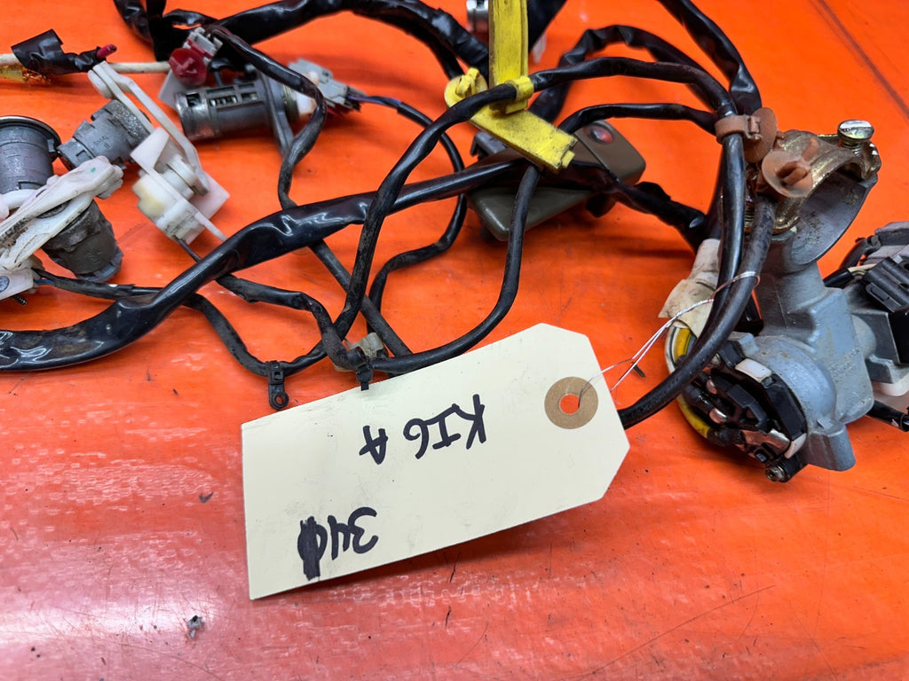 94-01 ACURA INTEGRA 4D AUTO IGNITION SWITCH KEY CYLINDER SET ALL LOCKS OEM #34116