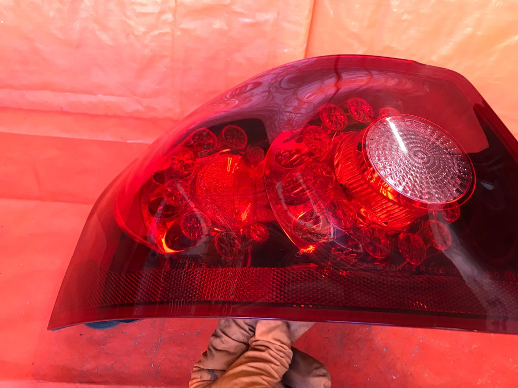 OEM 2011 2012 2013 2014 DODGE AVENGER DRIVER LEFT TAIL LIGHT LAMP LED 05182523AE3