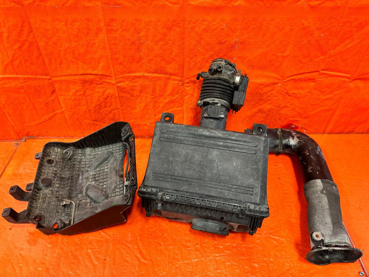09-11 MAZDA RX8 RX-8 - FACTORY INTAKE SYSTEM AIR BOX W/ ALL ARMS - OEM #3038