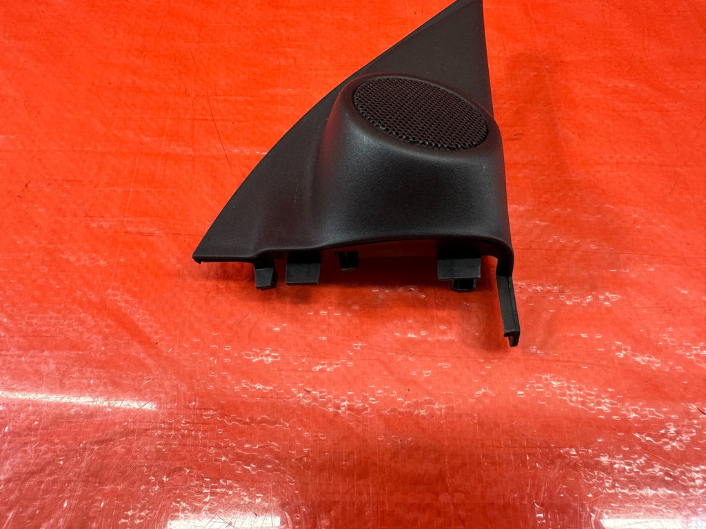 02 05 HONDA CIVIC SI EP3 HATCH   DOOR PANEL TWEETER SPEAKER   RIGHT SIDE OEM 2134