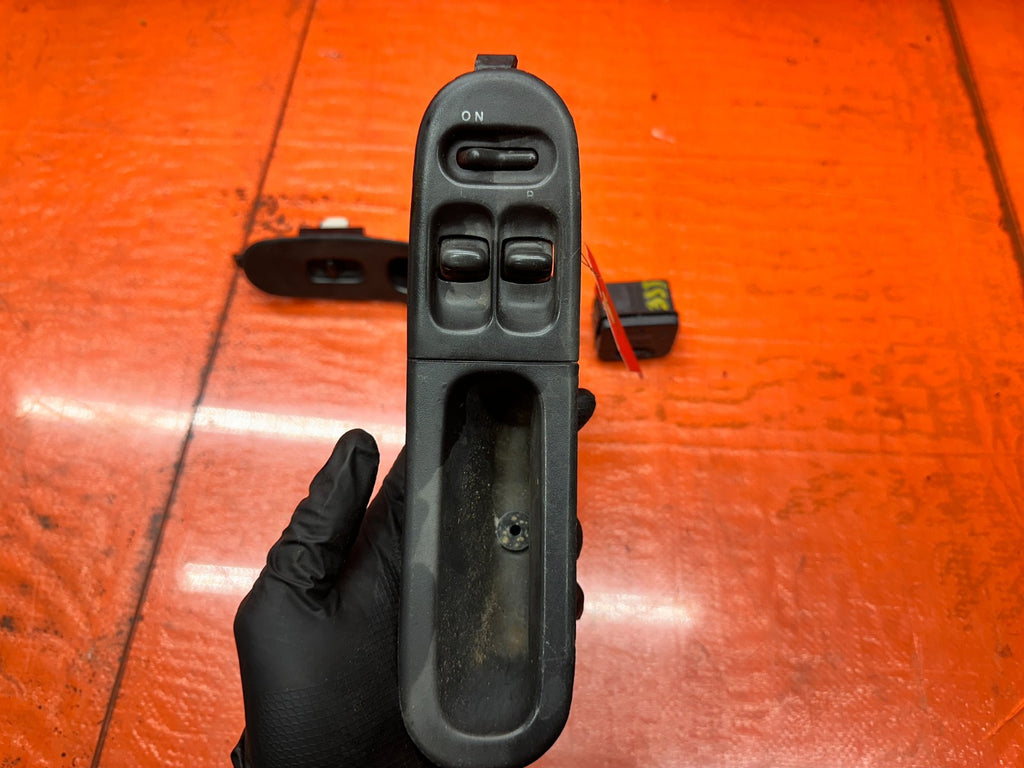 92 95 HONDA CIVIC EX   POWER WINDOW & MIRROR SWITCHES LEFT RIGHT   OEM #3334