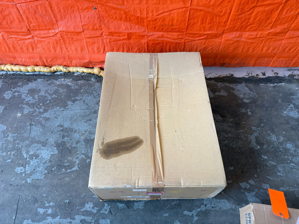 00 09 HONDA S2000   BAGGAGE PAN   NEW IN BOX   PART # 65517 S2A A01ZZ3
