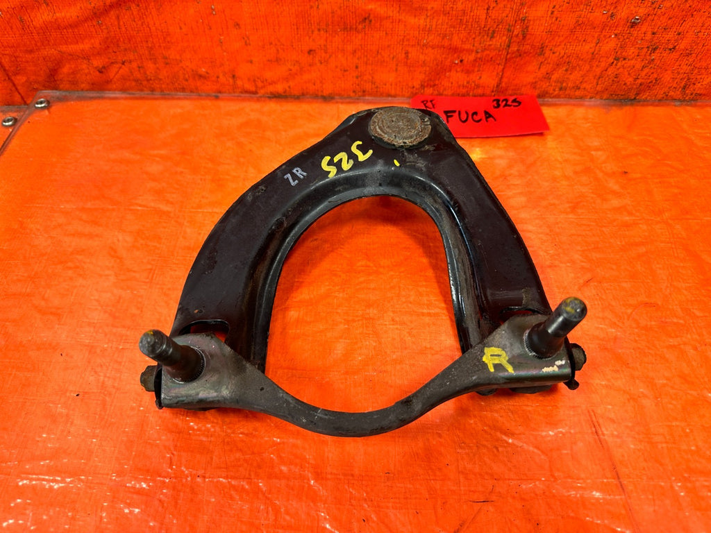 90 91 HONDA CIVIC HATCHBACK   PASSENGER RIGHT FRONT UPPER CONTROL ARM OEM #3254