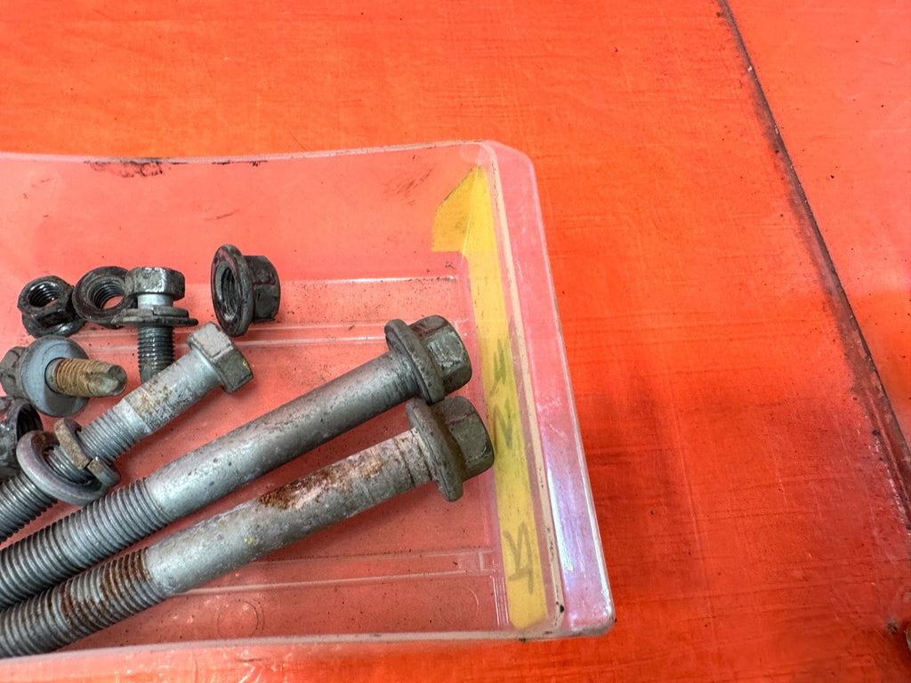 13 16 HYUNDAI GENESIS COUPE 3.8L   REAR SUBFRAME BOLTS HARDWARE   OEM  3181