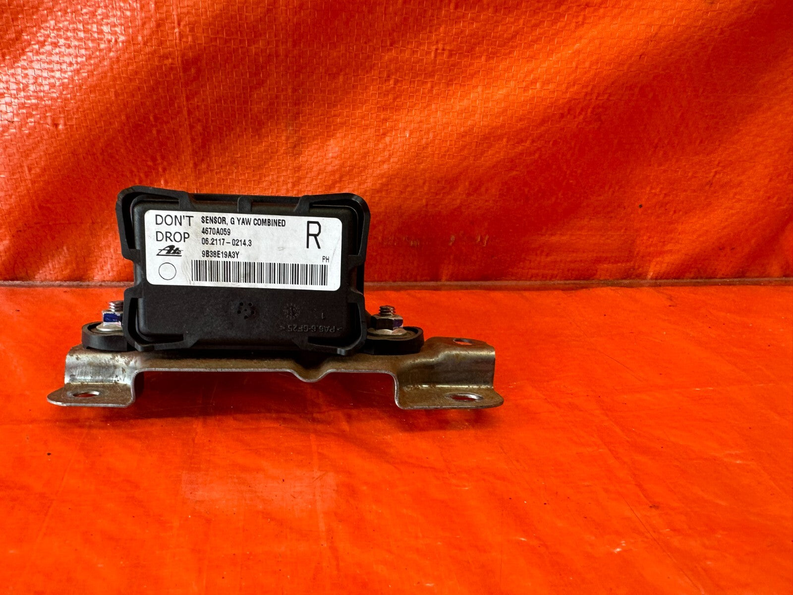11 15 LANCER EVOLUTION X EVO 10   YAW RATE SENSOR   OEM FACTORY #2144