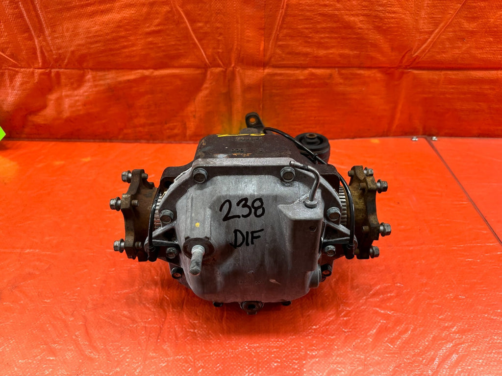 11 13 INFINITI G37 SEDAN   NON LSD   RWD   DIFFERENTIAL CARRIER PUMPKIN OEM 2387
