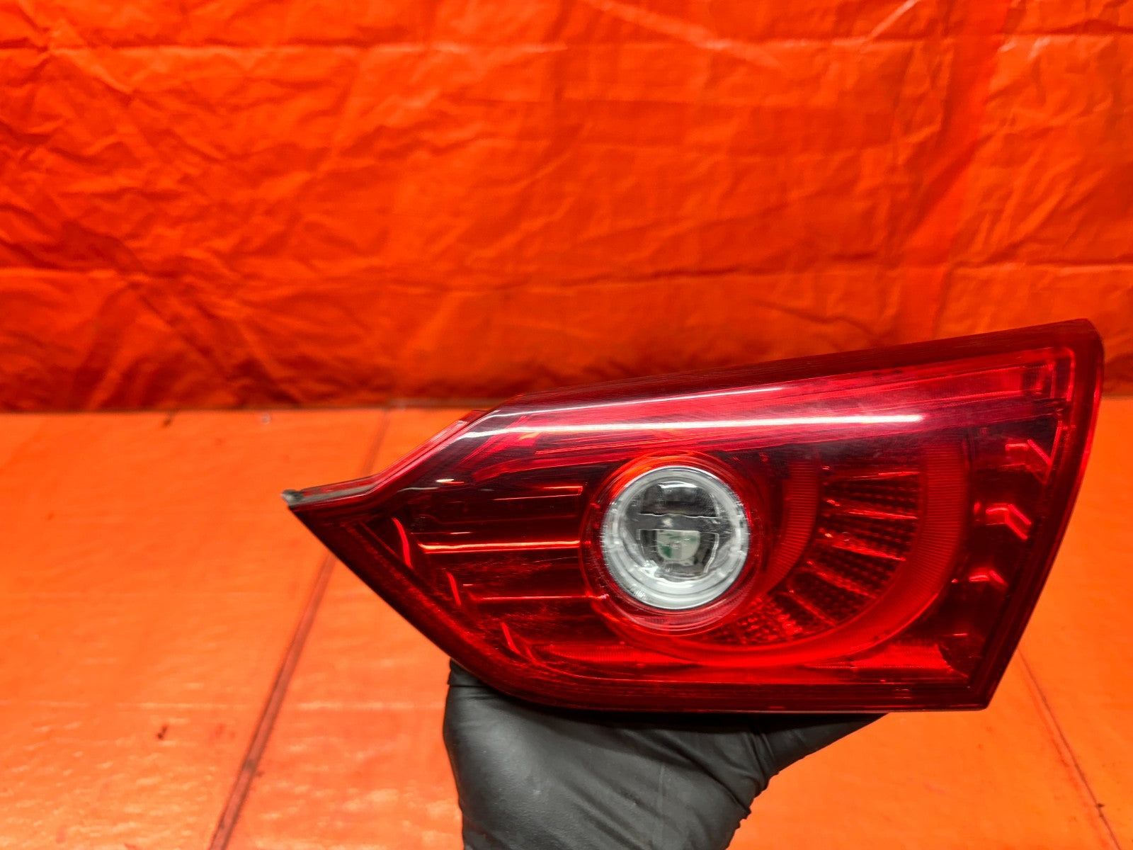 14-17 INFINITI Q50 4D 3.7L 3.0T RIGHT INNER TRUNK MOUNTED TAIL LIGHT OEM #Q508