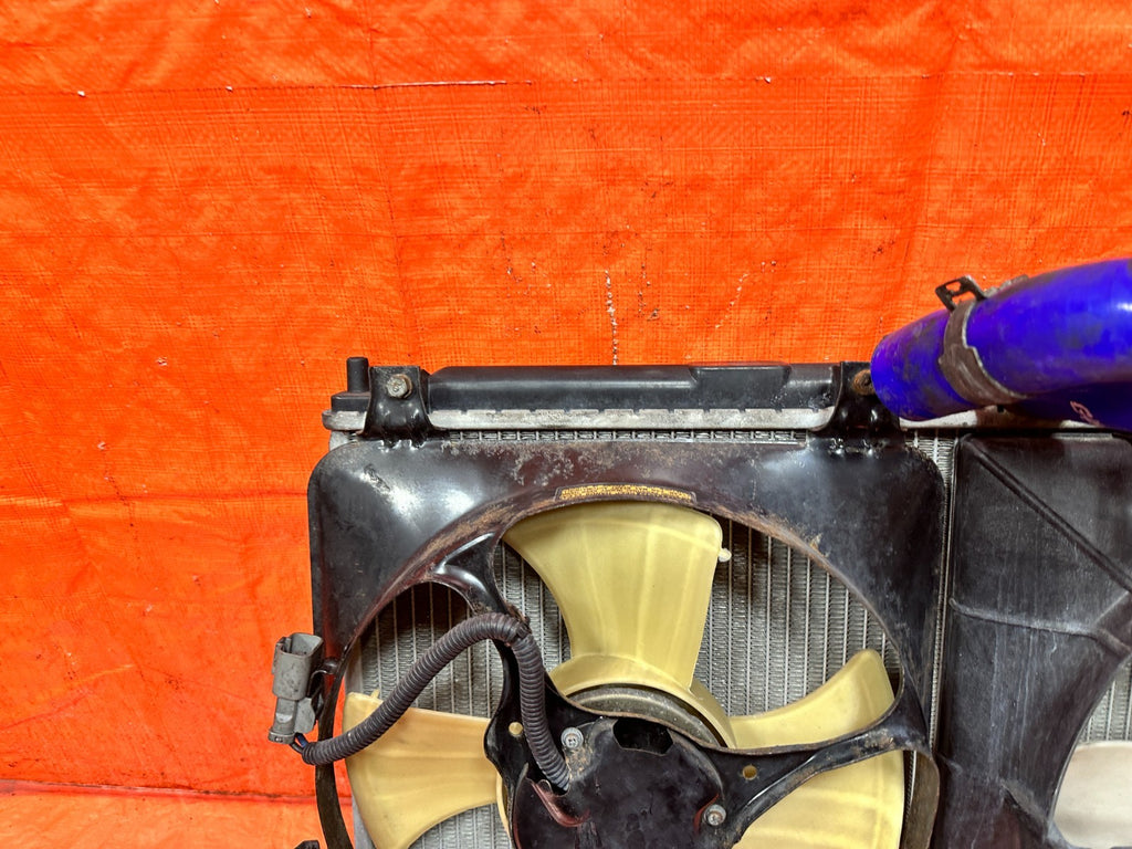 97 98 HONDA PRELUDE BASE   100% COMPLETE RADIATOR SET W/ FANS / HOSES / OEM 3238