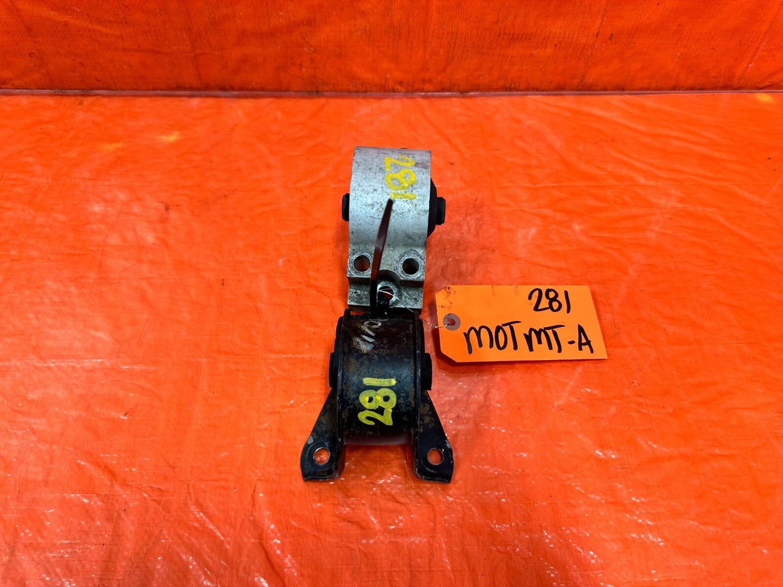 94 01 ACURA INTEGRA 2D   AUTOMATIC TRANSMISISON ONLY   LEFT & RIGHT MOUNTS #2813