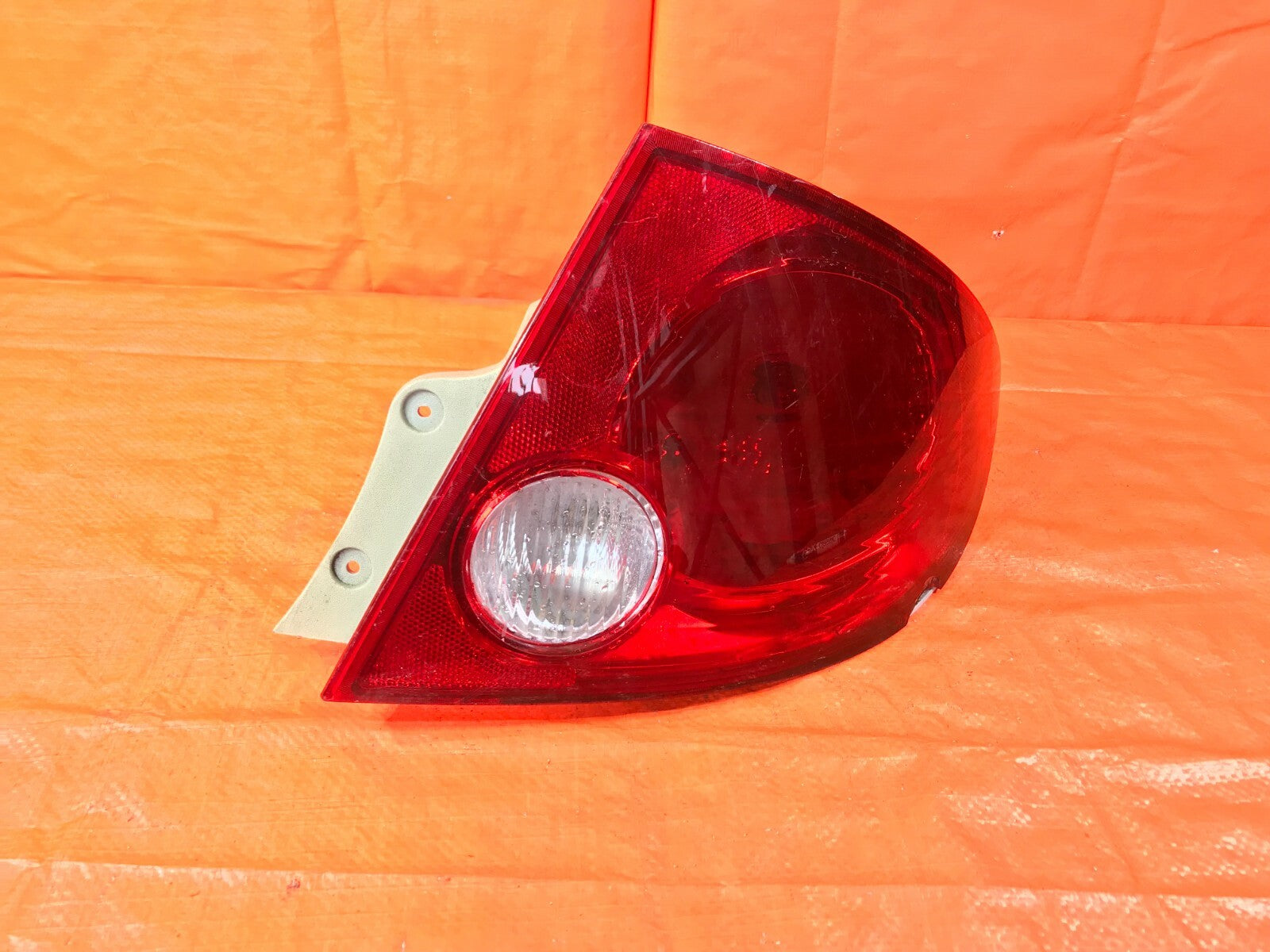 OEM 2008 2009 2010 CHEVROLET COBALT   SEDAN   PASSENGER RIGHT TAIL LIGHT LAMP  0