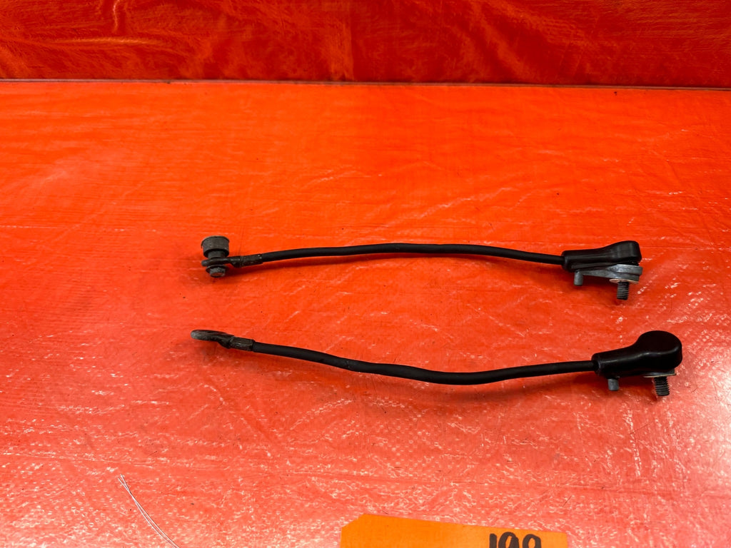 92 95 HONDA CIVIC HATCHBACK   LEFT & RIGHT TAILGATE SUPPORT CABLES   OEM #1999