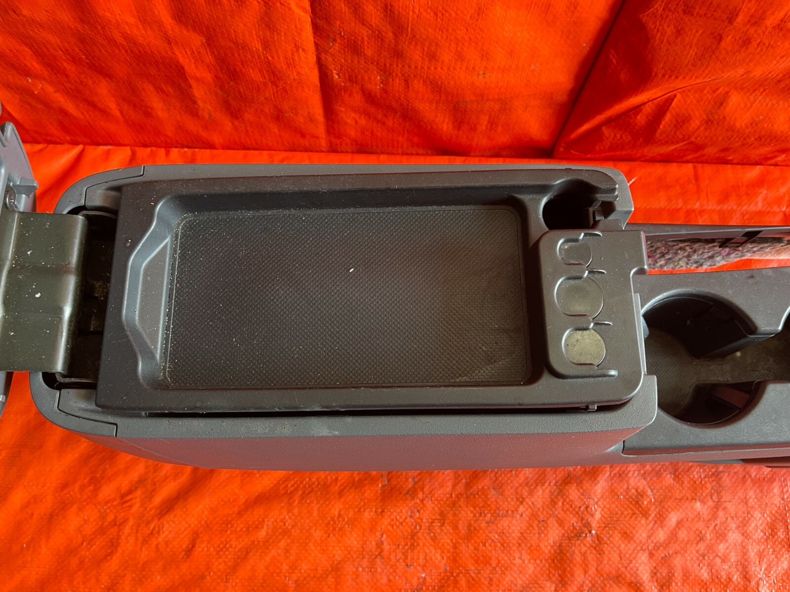 03 07 HONDA ACCORD SEDAN   INTERIOR ARM REST CENTER SHIFTER CONSOLE CUP HOLDER9