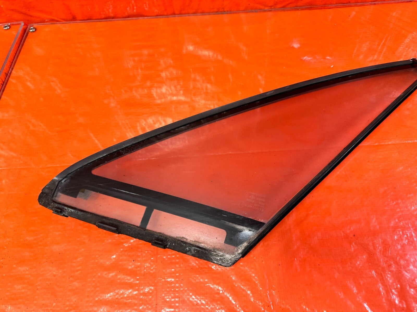 93 97 HONDA DEL SOL   DRIVER LEFT FRONT   DOOR VENT GLASS   OEM FACTORY #2724