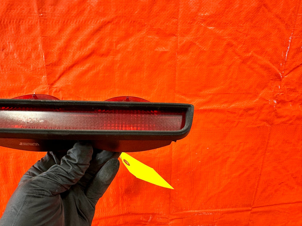 88 91 HONDA CRX   THIRD 3RD BRAKE LIGHT HIGH MOUNT STOP LAMP   OEM FACTORY #2771