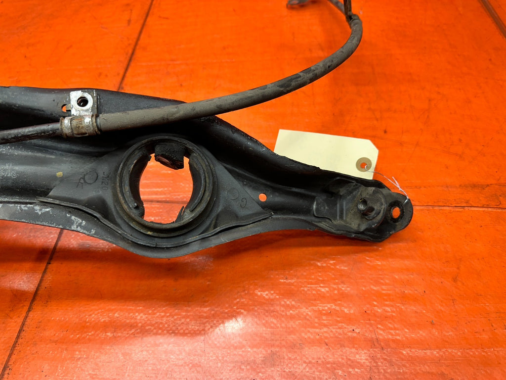 1992-1995 HONDA CIVIC PASSENGER RIGHT REAR SUSPENSION TRAILING ARM #34816