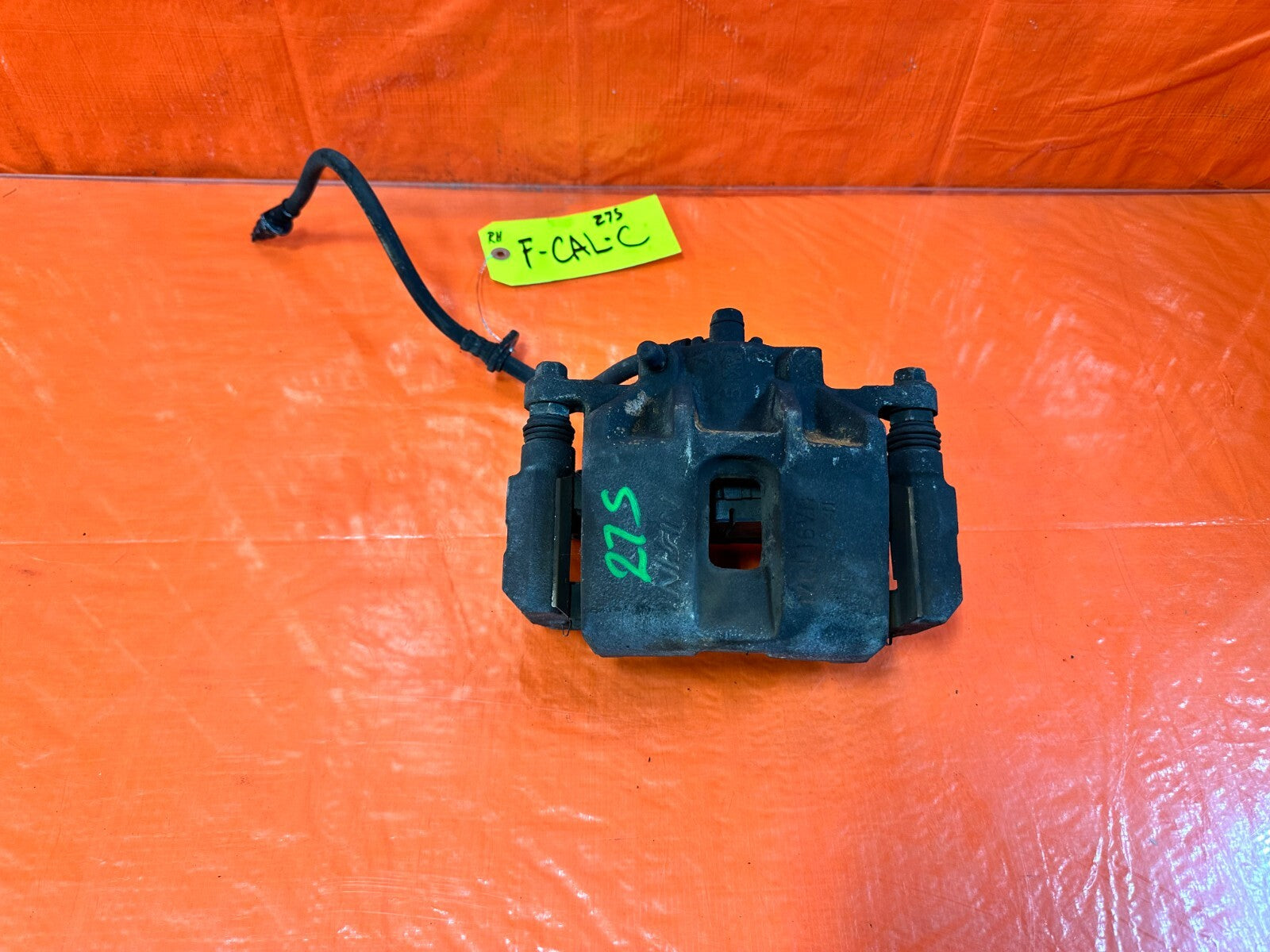 04 14 ACURA TSX   PASSENGER RIGHT FRONT BRAKE CALIPER   OEM FACTORY #2750