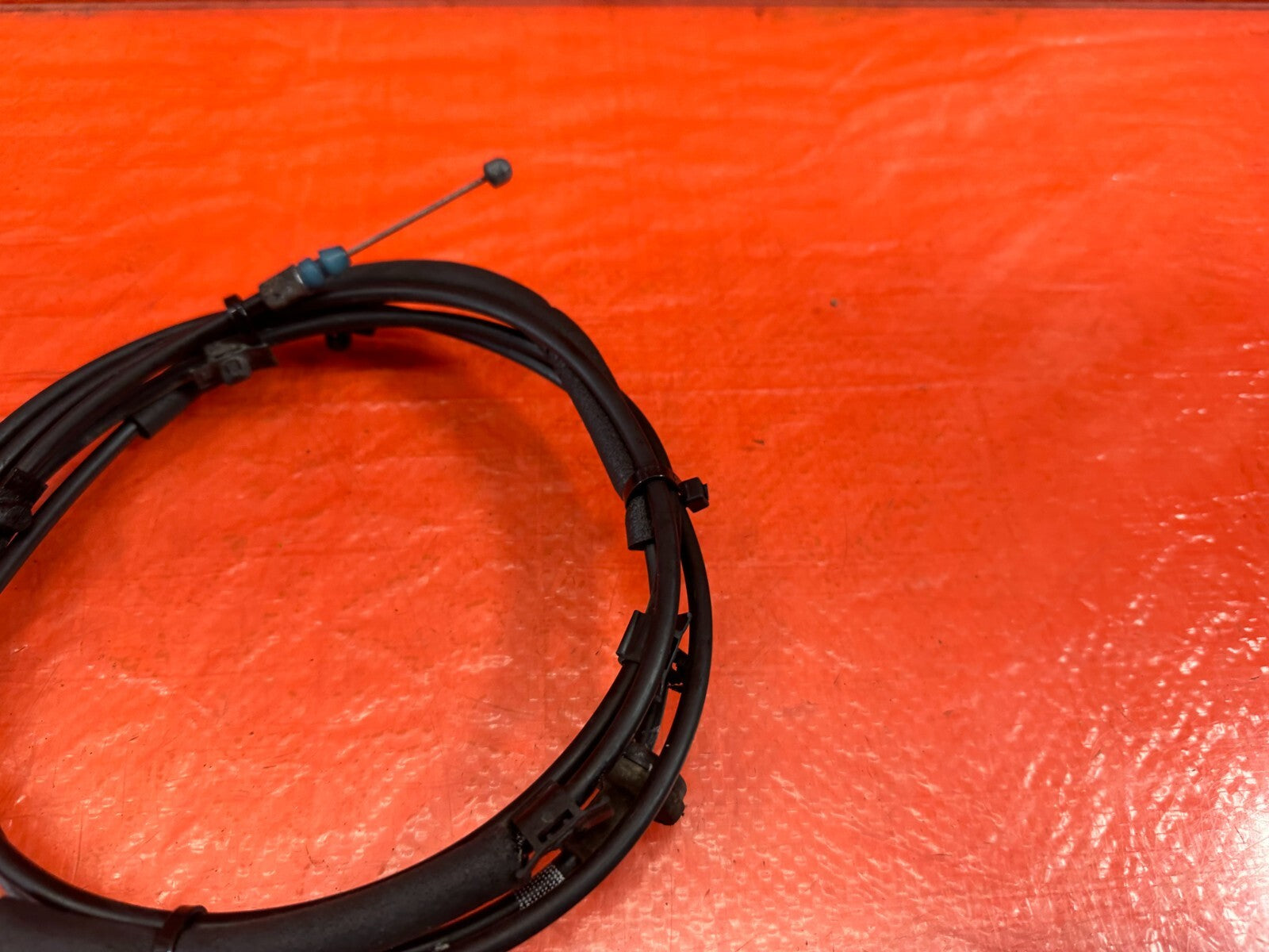 00 09 HONDA S2000   HOOD RELEASE WIRE CABLE W/ PULL LEVER HANDLE   OEM #2255