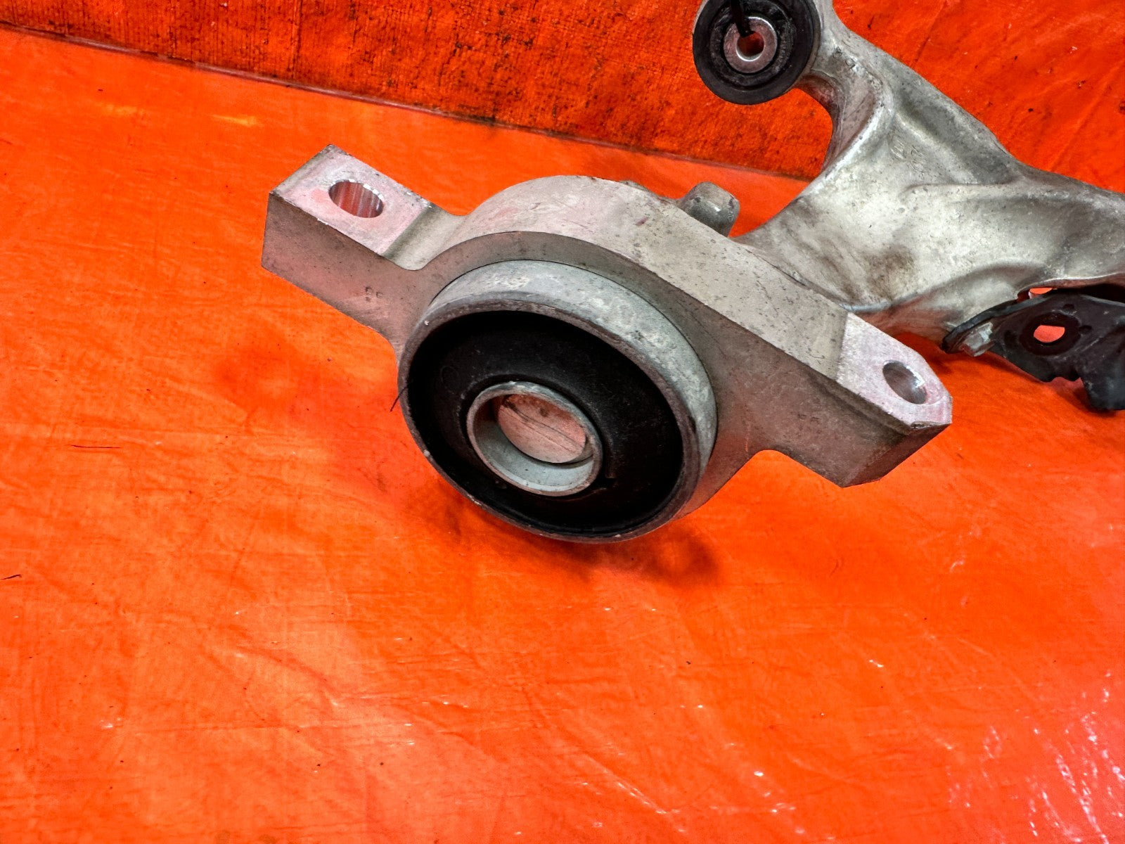 2008 08 INFINITI G37 2D RWD ONLY DRIVER LEFT FRONT LOWER CONTROL ARM OEM 32011