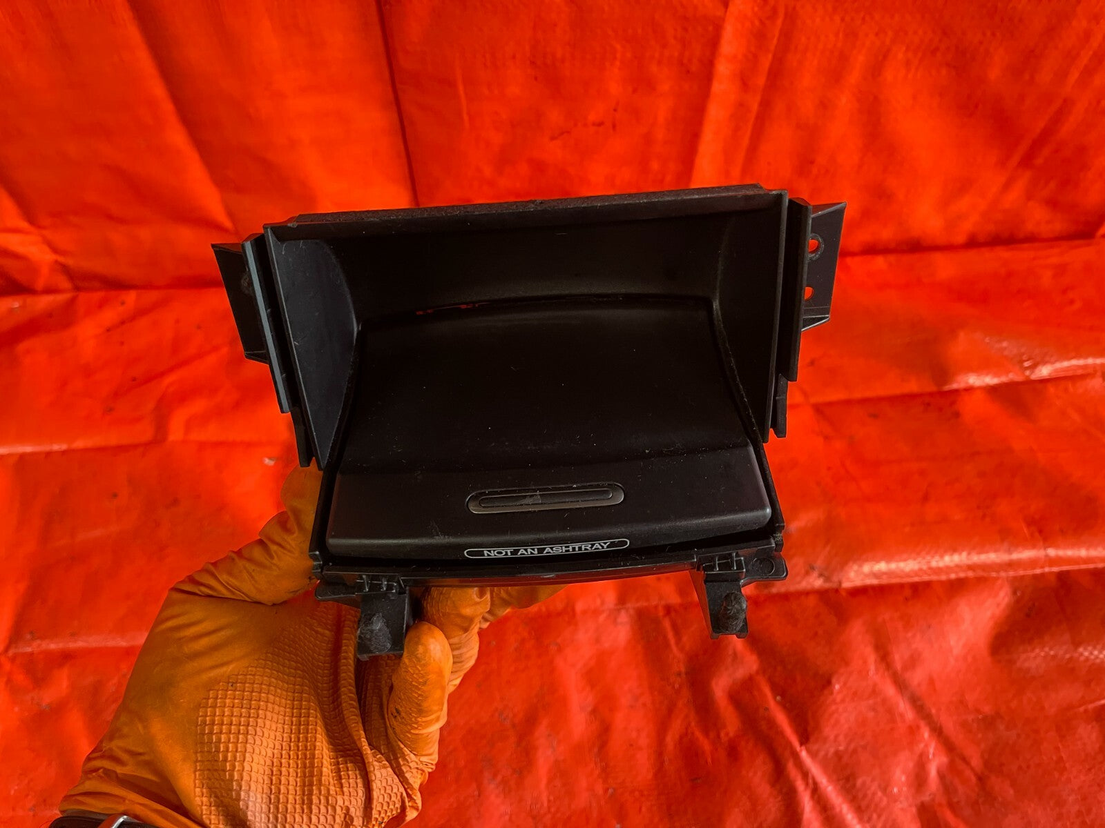 09 12 ACURA RL   INTERIOR CENTER CONSOLE STORAGE COMPARTMENT CUBBY   OEM OE0