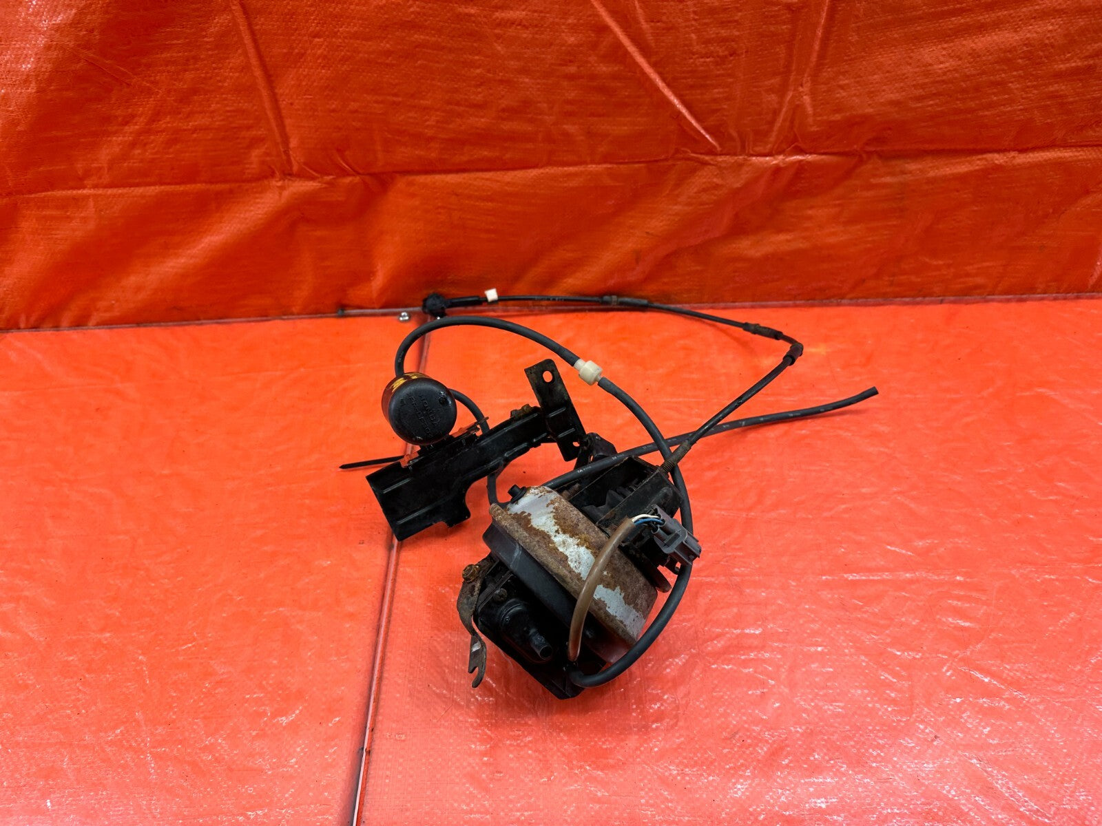 99 00 HONDA CIVIC SI EM1   CRUISE CONTROL ACTUATOR MODULE W/ CABLE   OEM OE #2216