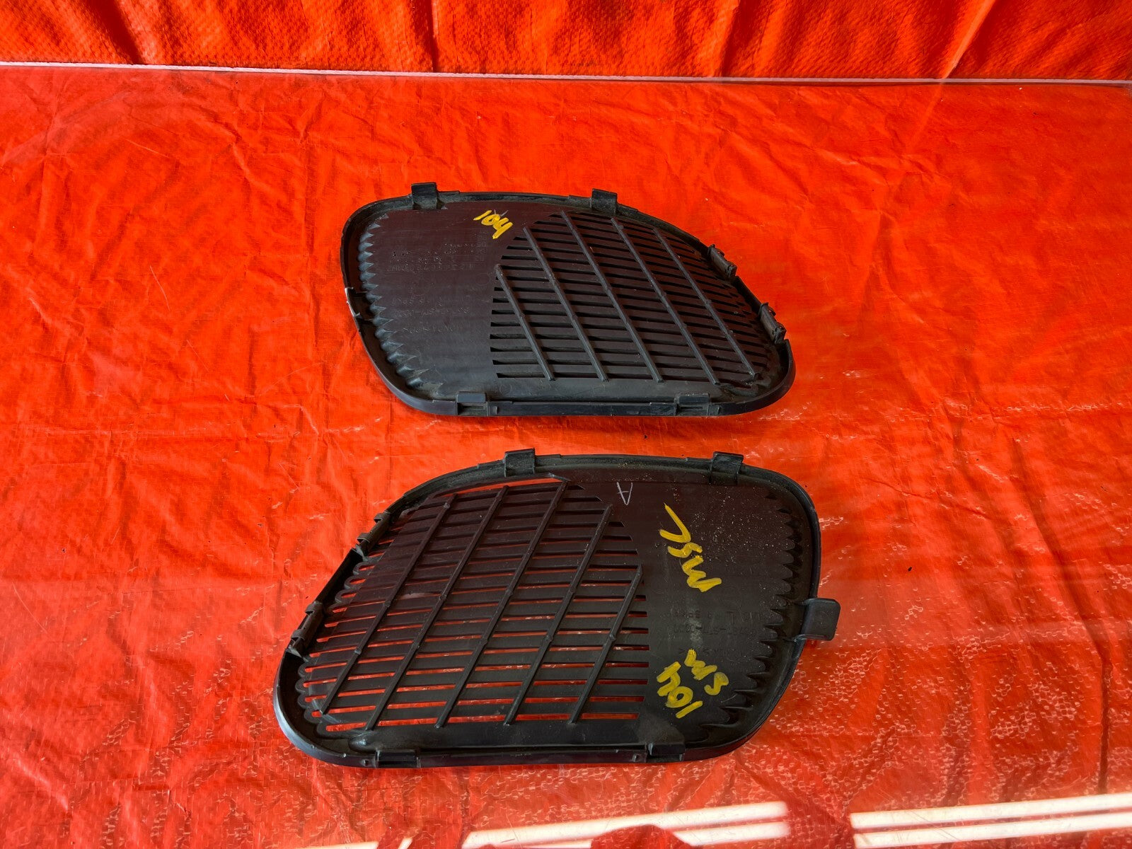 94 01 ACURA INTEGRA 2D REAR SPEAKER COVER TRIM PLASTIC LEFT  RIGHT BLACK OEM 1047