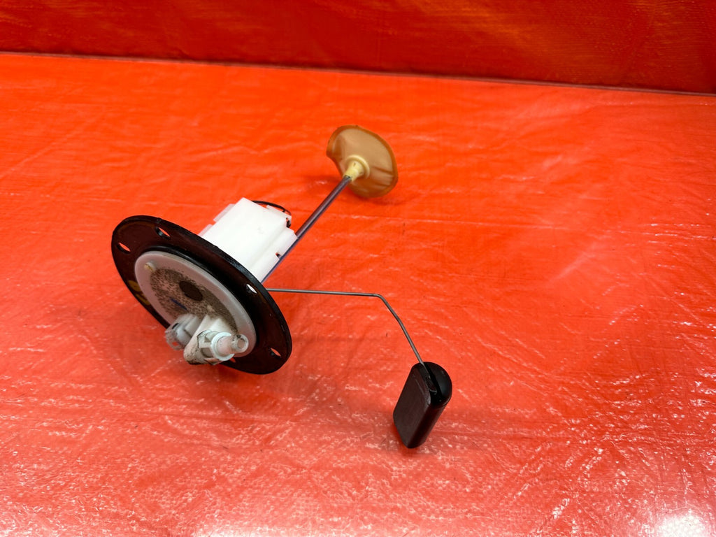 15 21 SUBARU WRX & STI   GASOLINE GAS FUEL LEVER SENSOR METER UNIT   OEM #1807