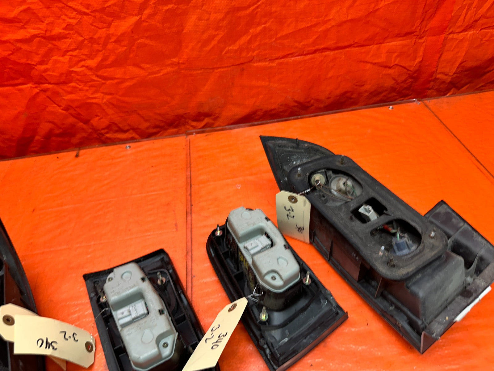 94-01 ACURA INTEGRA 4D SEDAN REAR TAIL LIGHT LAMPS SET ALL 4 OEM #34017