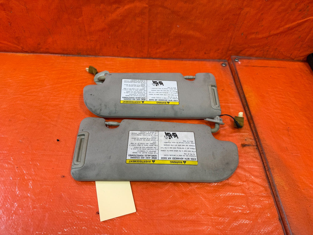 08 15 INFINITI G37 & Q60 2D COUPE   LEFT AND RIGHT SUN VISORS PAIR SET   OEM 3280