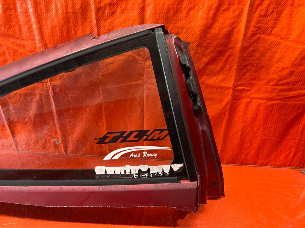 90 91 HONDA CRX   PASSENGER RIGHT REAR 1/4 GLASS WINDOW   OEM FACTORY #1574