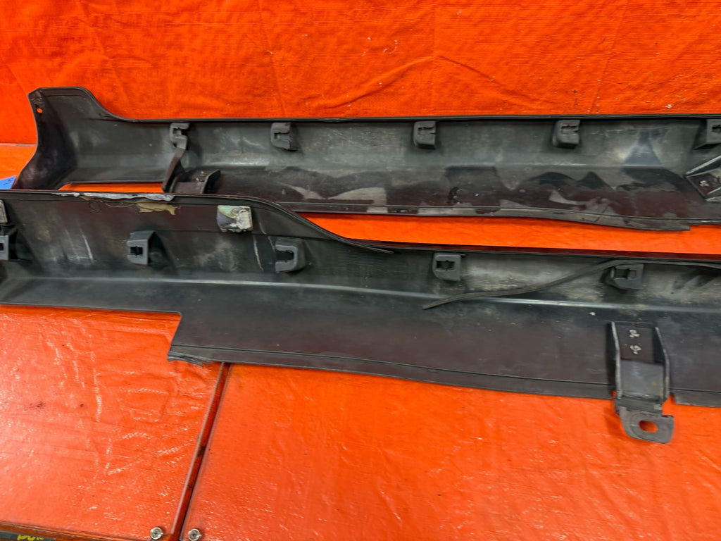 02 05 HONDA CIVIC SI EP3 HATCHBACK   FACTORY SIDE SKIRTS ROCKER PANEL TRIM OEM14