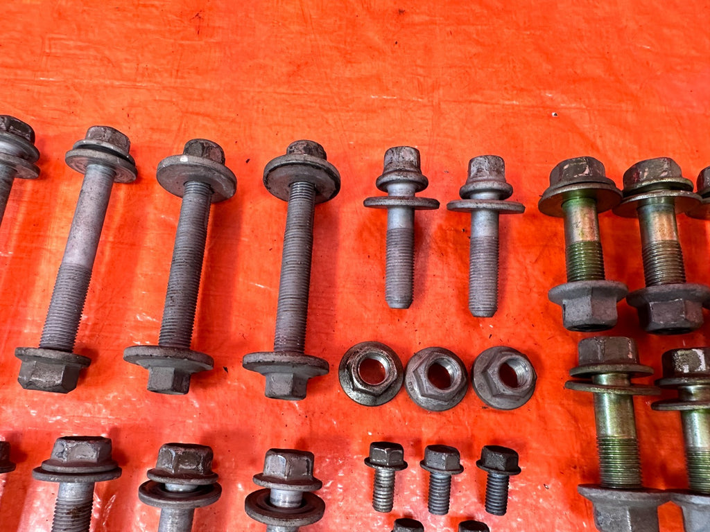 18 22 HONDA ACCORD 1.5L   REAR SPINDLE KNUCKLE HUB BOLTS HARDWARE   OEM #3247