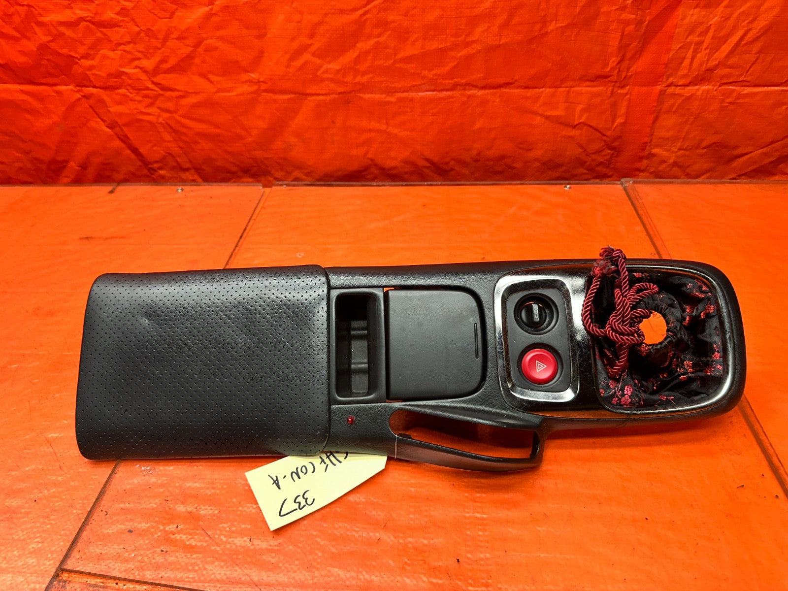 00 03 HONDA S2000 AP1 2.0L CENTER CONSOLE ARMREST SHIFTER TRIM BEZEL BLACK #337 0