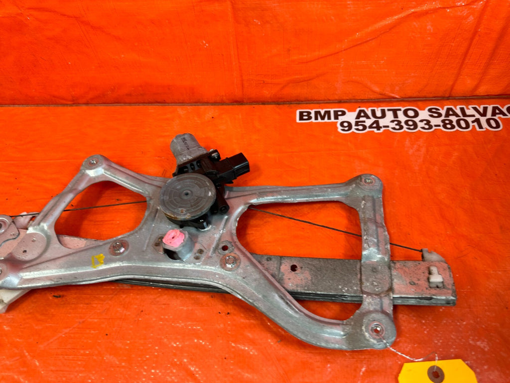 06 11 HONDA CIVIC SEDAN 4 DOOR   DRIVER LEFT FRONT   WINDOW REGULATOR   OEM #2606