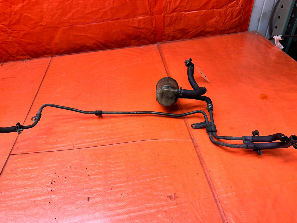 97 01 HONDA PRELUDE 2.2L POWER STEERING FLUID RESERVOIR BOTTLE WITH LINES #33611