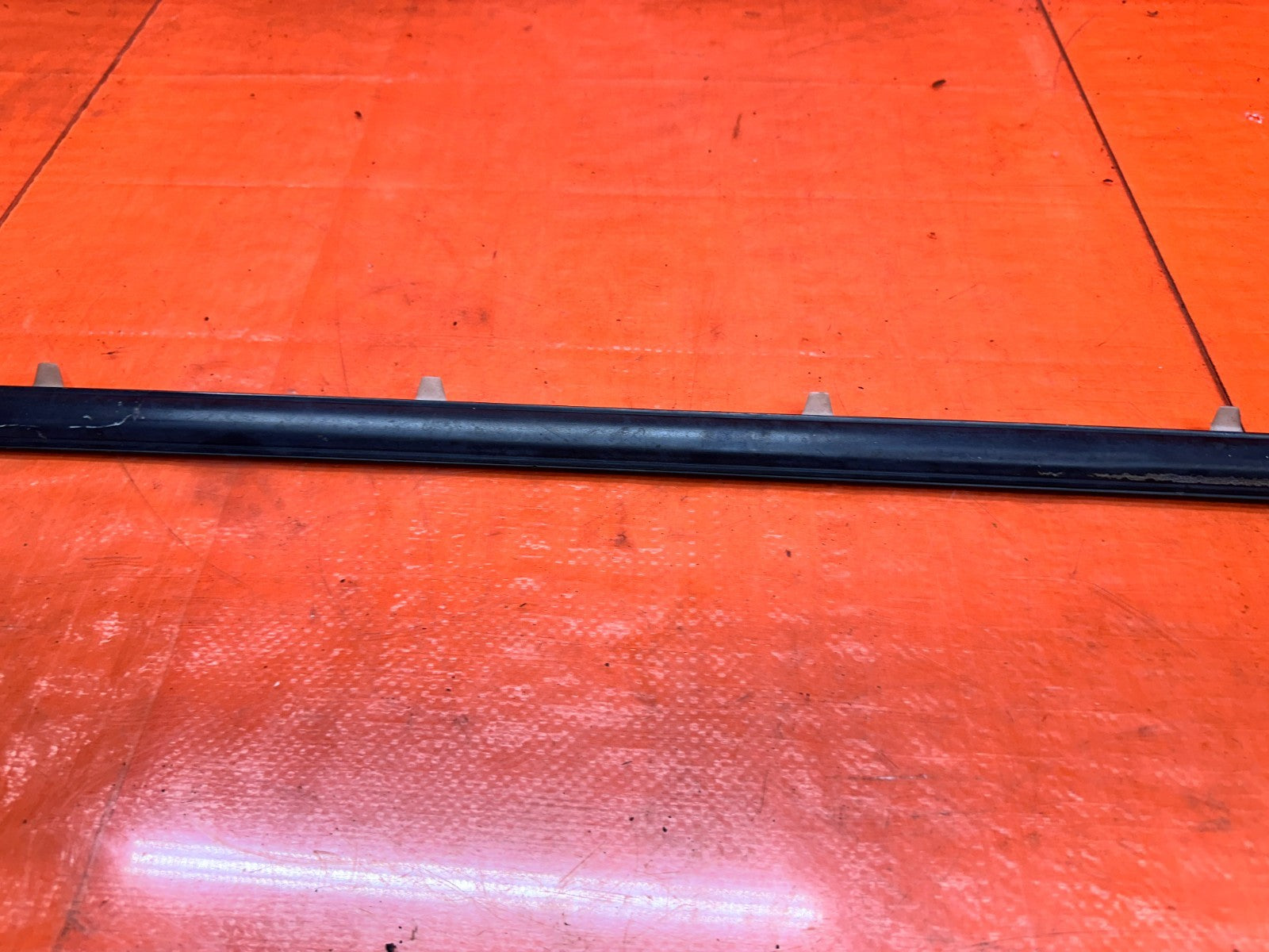 94 01 ACURA INTEGRA 2D LEFT DRIVER DOOR WINDOW GLASS TRIM OEM #3316