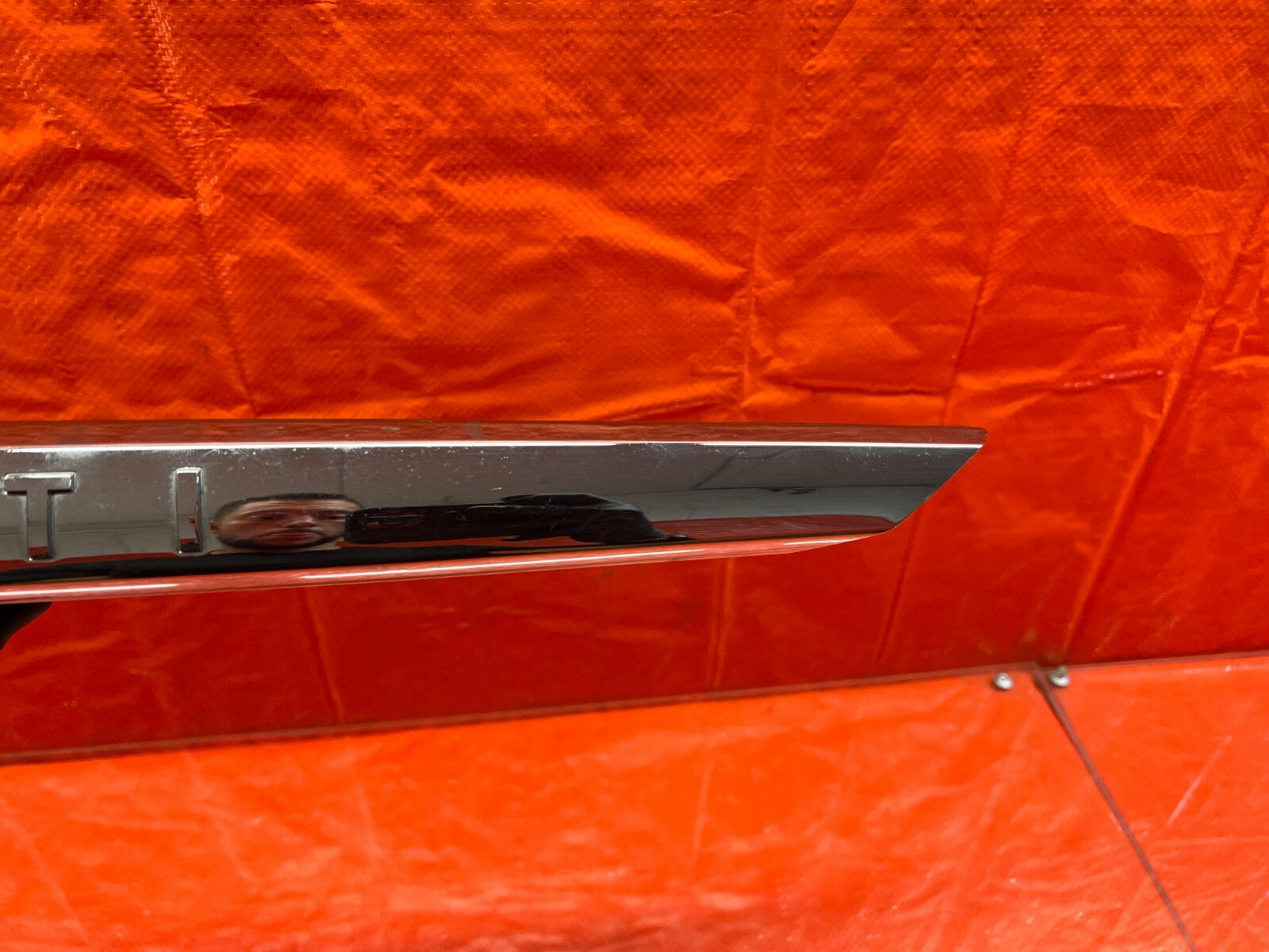 14 17 INFINITI Q50   REAR TRUNK SPOILER FINISH TRIM MOLDING W/O CAMERA OEM #1052