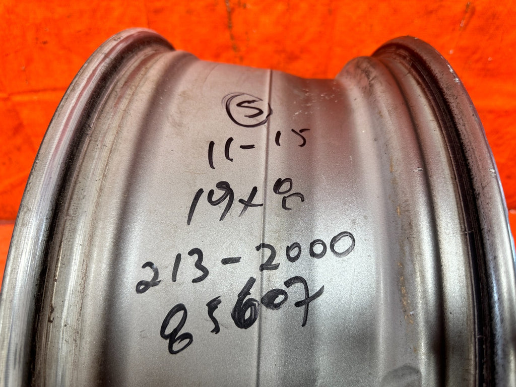 19" OEM MERCEDES E CLASS W213 AMG WHEEL 19x8 5 TWIN SPOKE RIM A21340120008