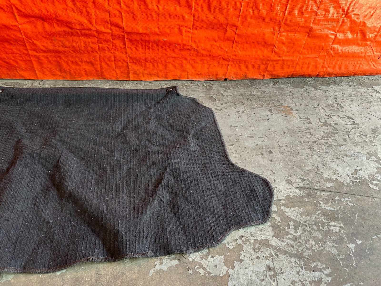 02 05 HONDA CIVIC SI EP3 HATCHBACK REAR SEAT HATCHBACK CARGO AREA CARPET OEM 18610
