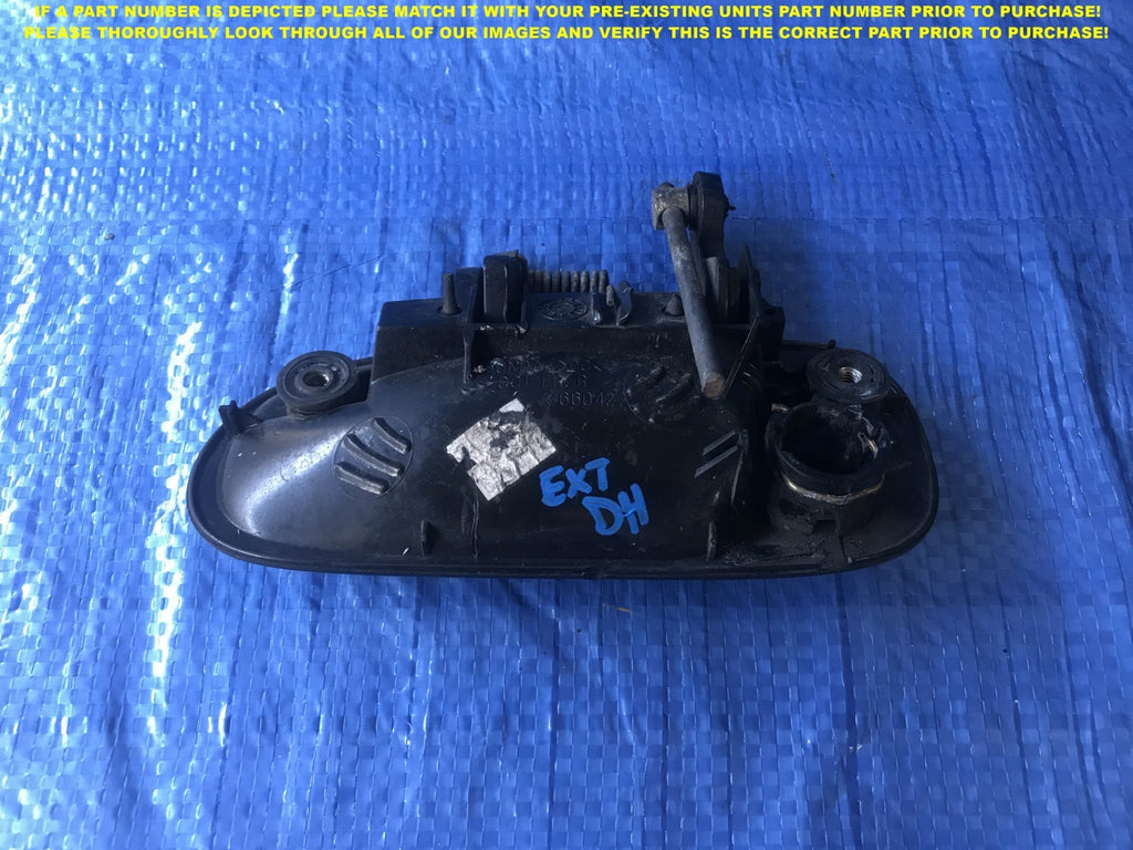 OEM 1999   2000 HONDA CIVIC PASSENGER RIGHT FRONT EXTERIOR DOOR HANDLE BLACK2