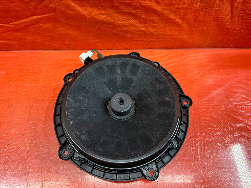 08 15 INFINITI G37 Q60 COUPE  DRIVER LEFT DOOR   BOSE SPEAKER   OEM #2321