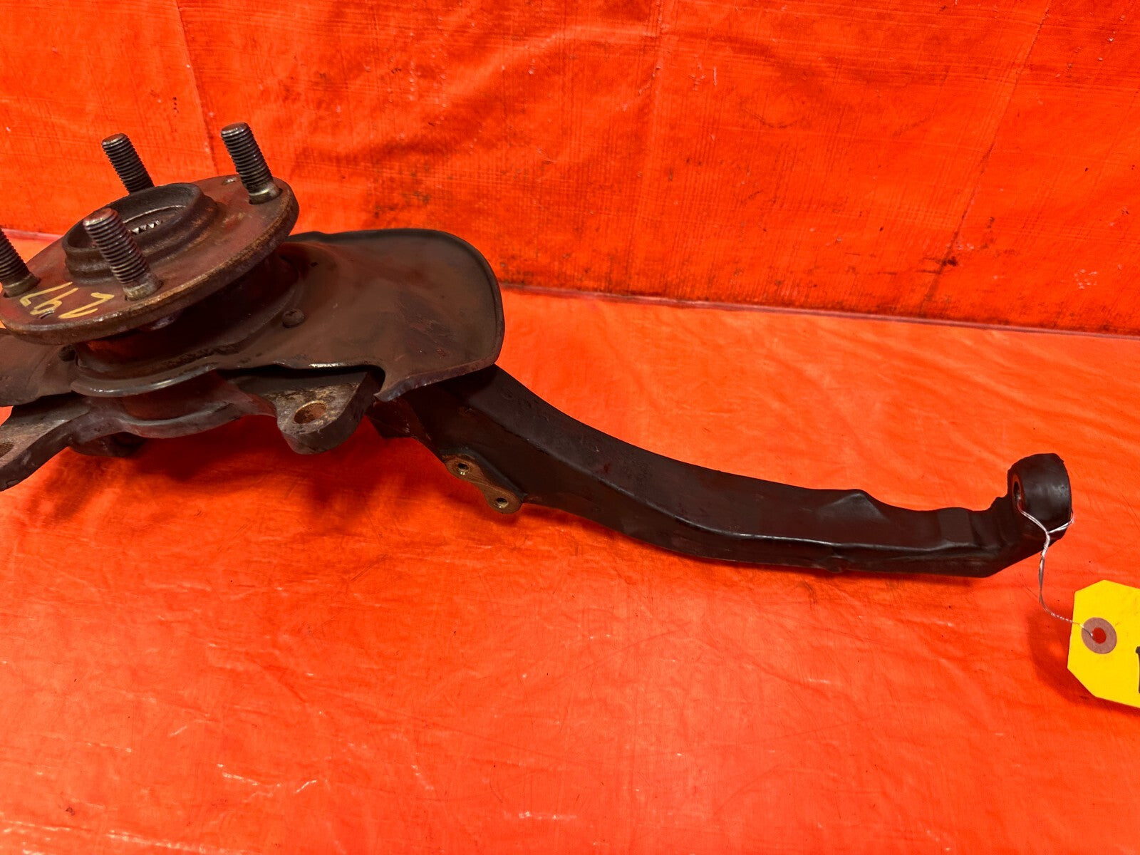 96 00 HONDA CIVIC   CX DX LX   RIGHT FRONT SPINDLE KNUCKLE HUB   OEM #2972
