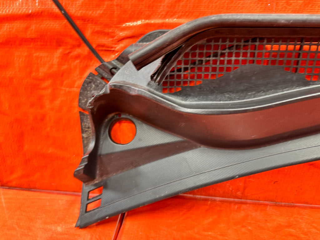 13 20 SUBARU BRZ   WINDSHIELD WIPER COWL TRIM PLASTIC   OEM FACTORY #2928