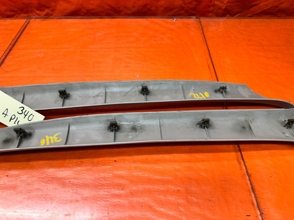 94-01 ACURA INTEGRA 4D SEDAN FRONT WINDSHIELD A PILLAR TRIM PANELS PAIR #34018